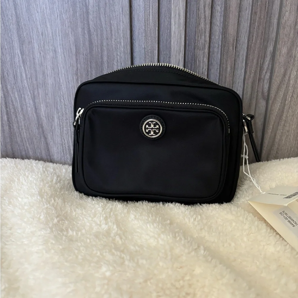 🎉NWT 🎉Tory Burch Mini Nylon Camera Crossbody Bag